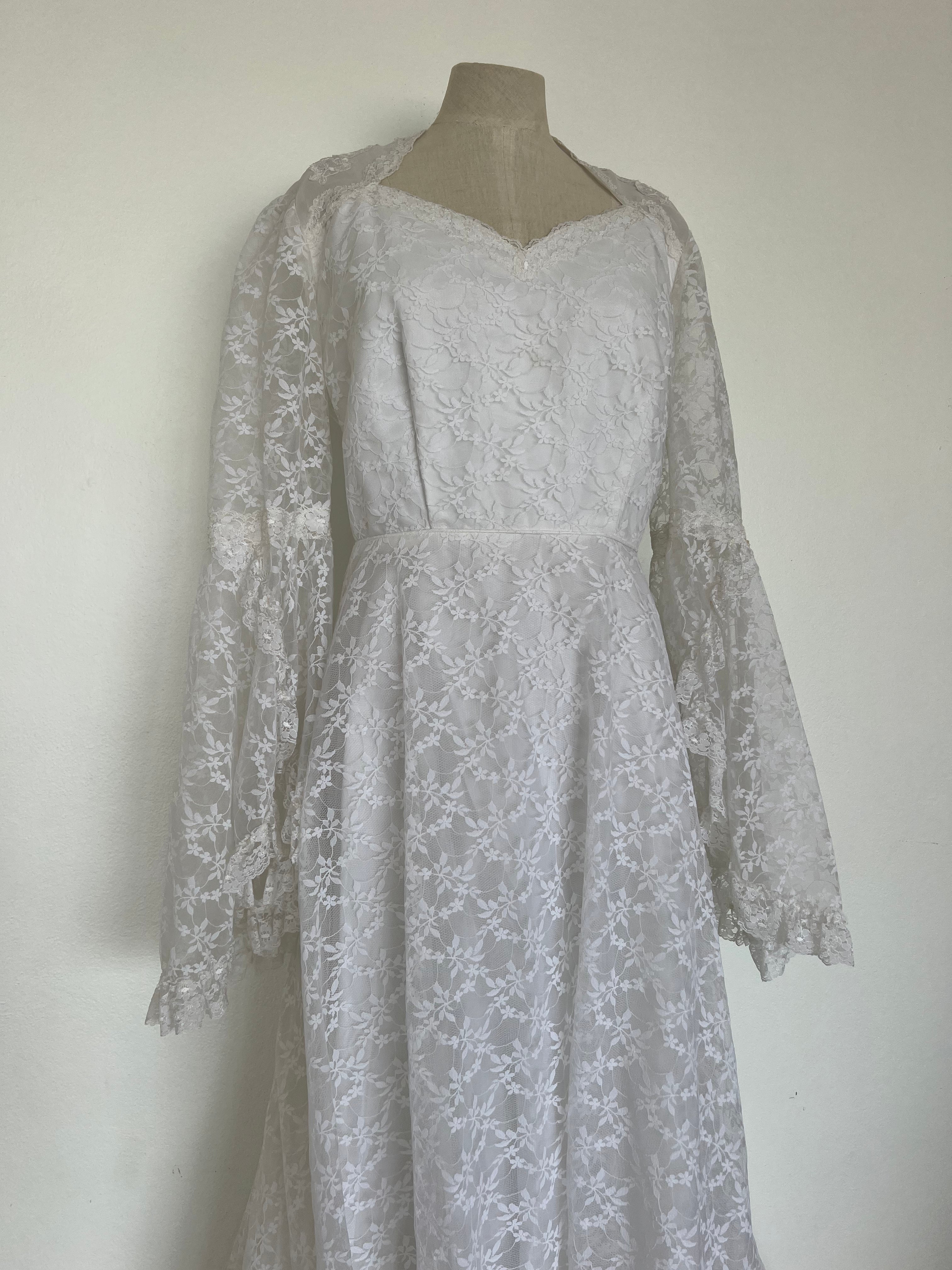 1970s Lace Bell Sleeve Dress