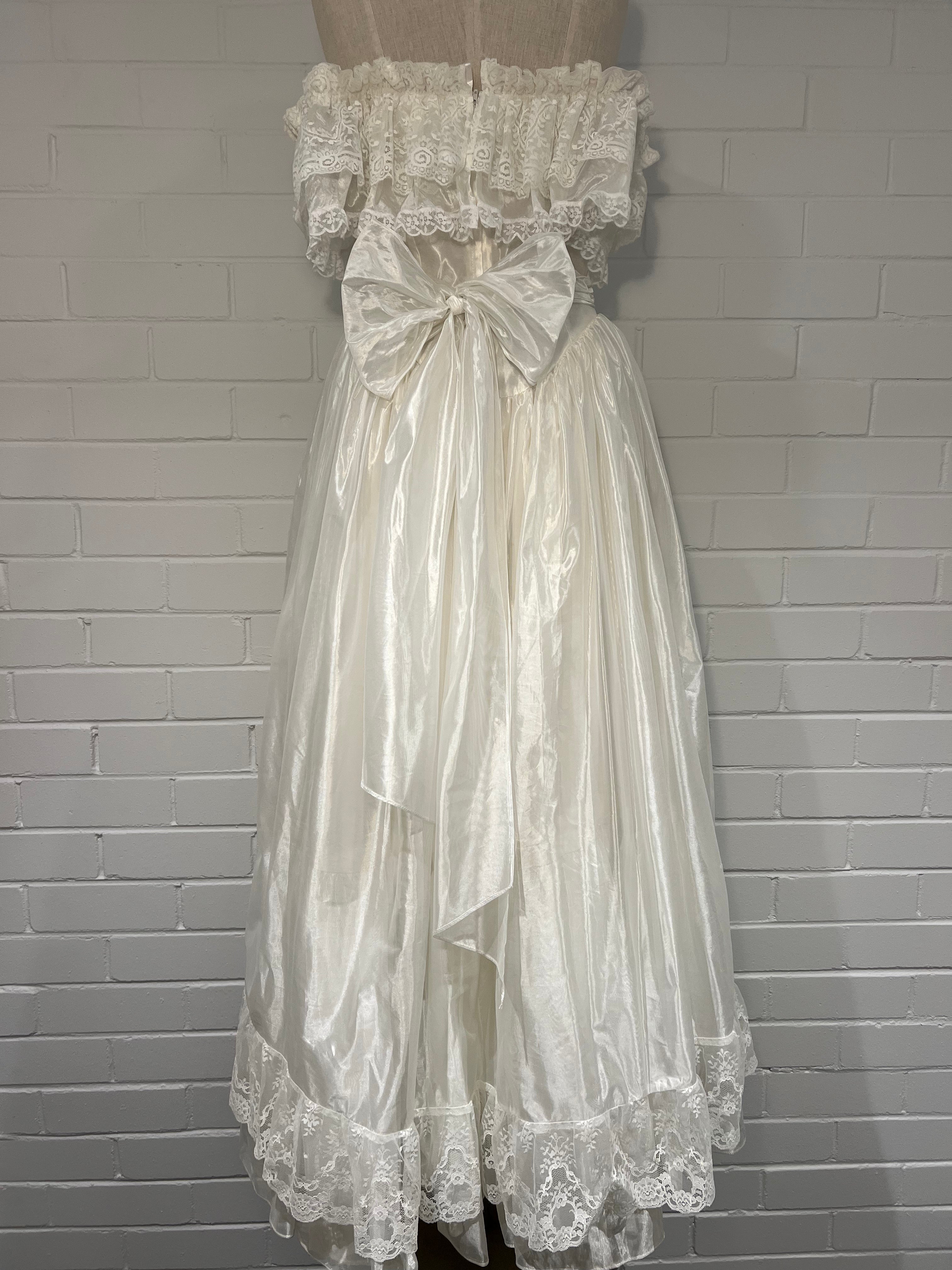 1980s Jessica McClintock Basque Waist Ballgown