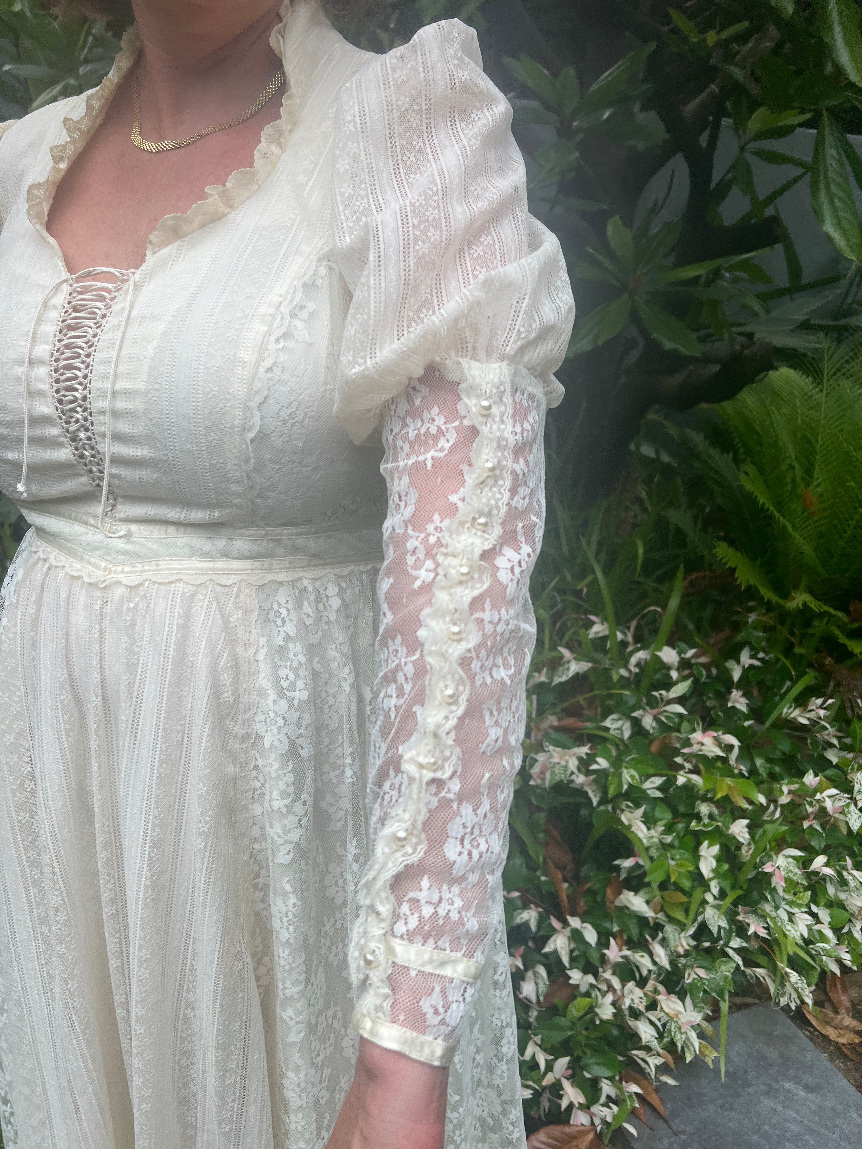 1970s Lace Gunne Sax Dress