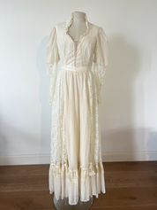 1970s Lace Gunne Sax Dress