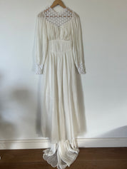 1970s Daisy Lace Dress