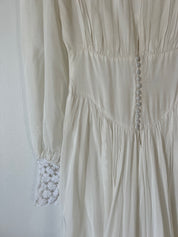 1970s Daisy Lace Dress