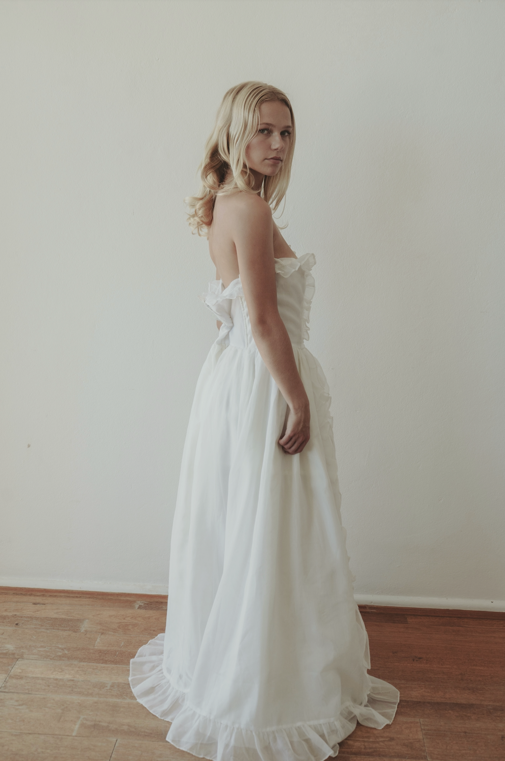 1980s Strapless Ruffle Detail Gunne Sax Dress